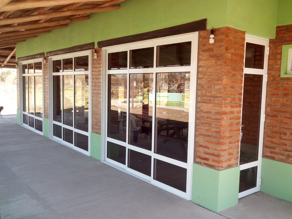 ABERTURAS DE ALUMINIO EN SANTA FE, cerramientos en aluminio o vidrio